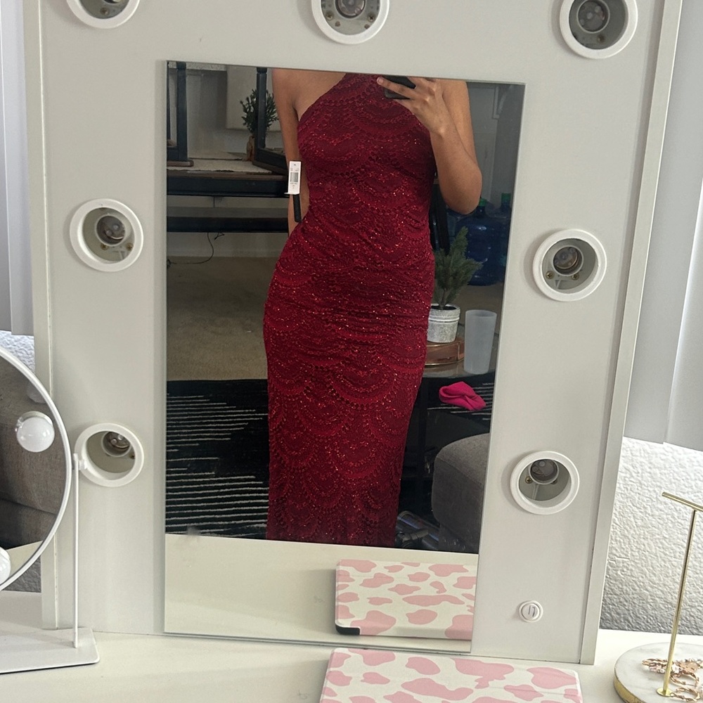 Sparkly Red Dress